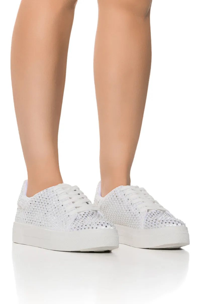 AZALEA WANG COPE 12 WHITE SPARKLE FLAT SLIP ON SNEAKER