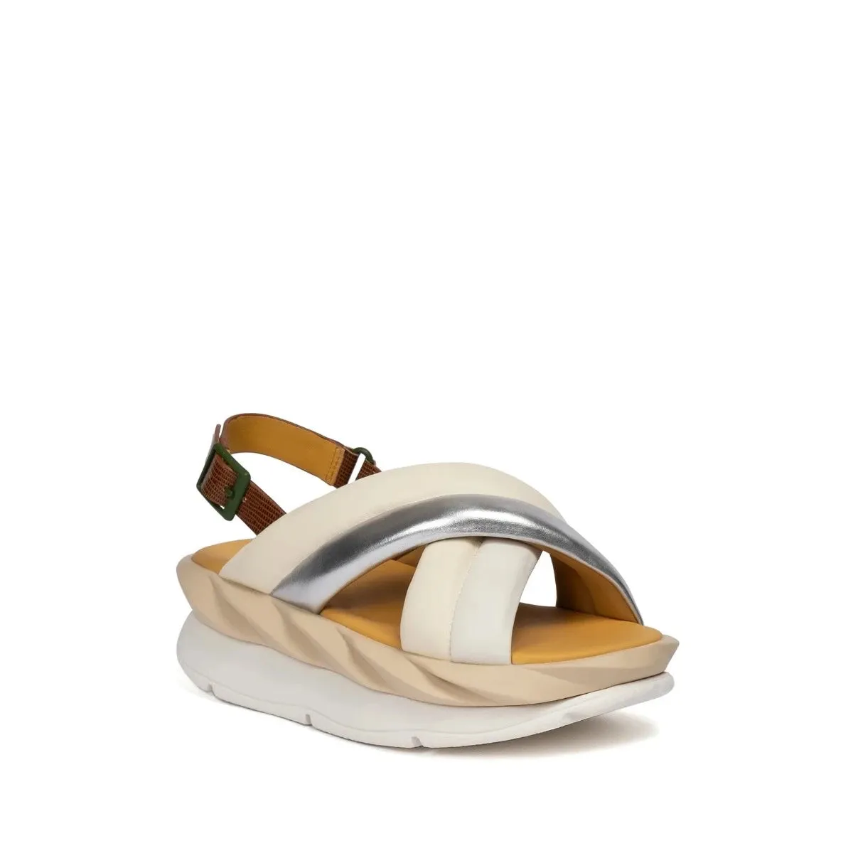Mellow Mela in Cream