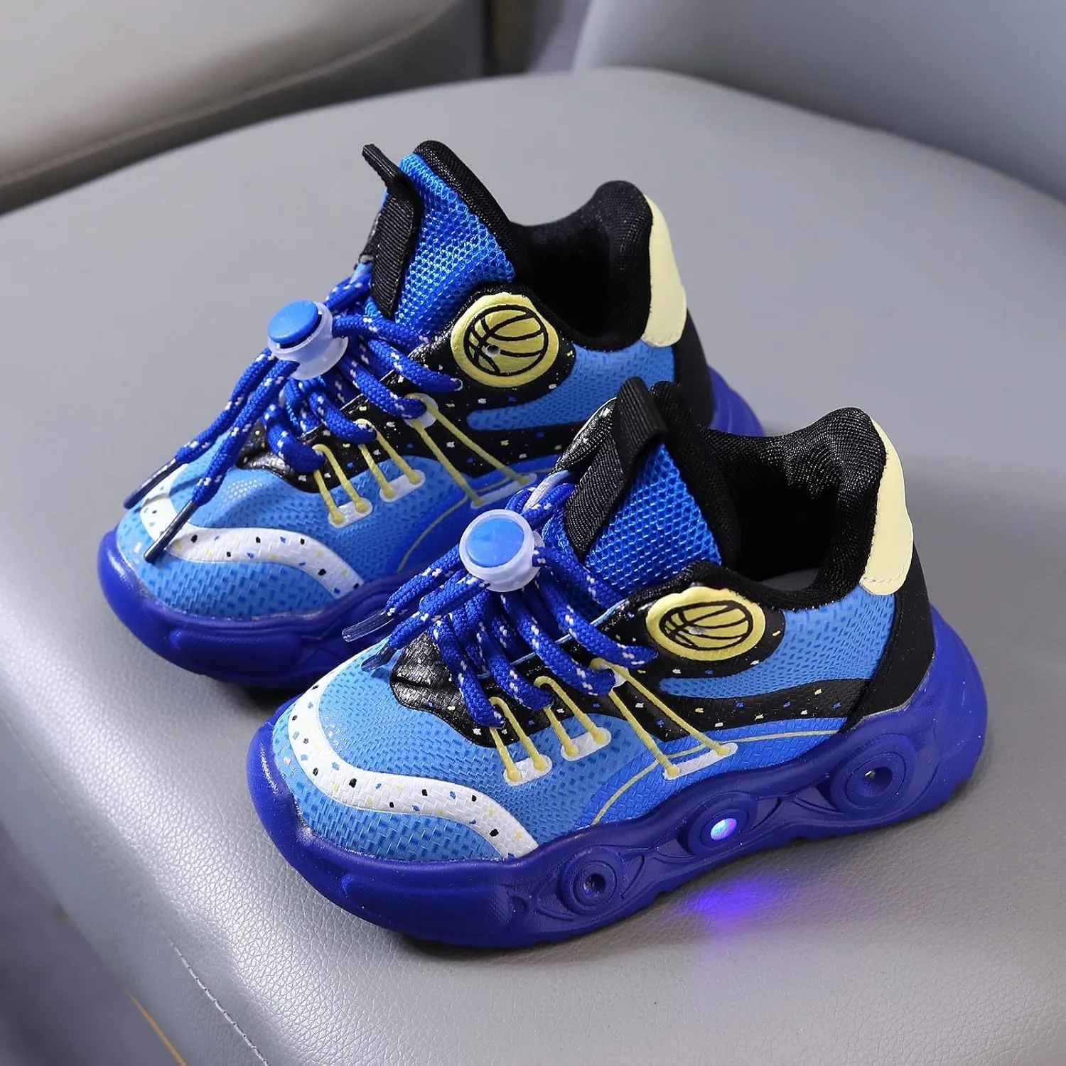 Sneakers for Girls Casual Breathable Lace up Soft Shoes for Girls Walking Fashion Sports Sneakers with Anti-Slip Sole