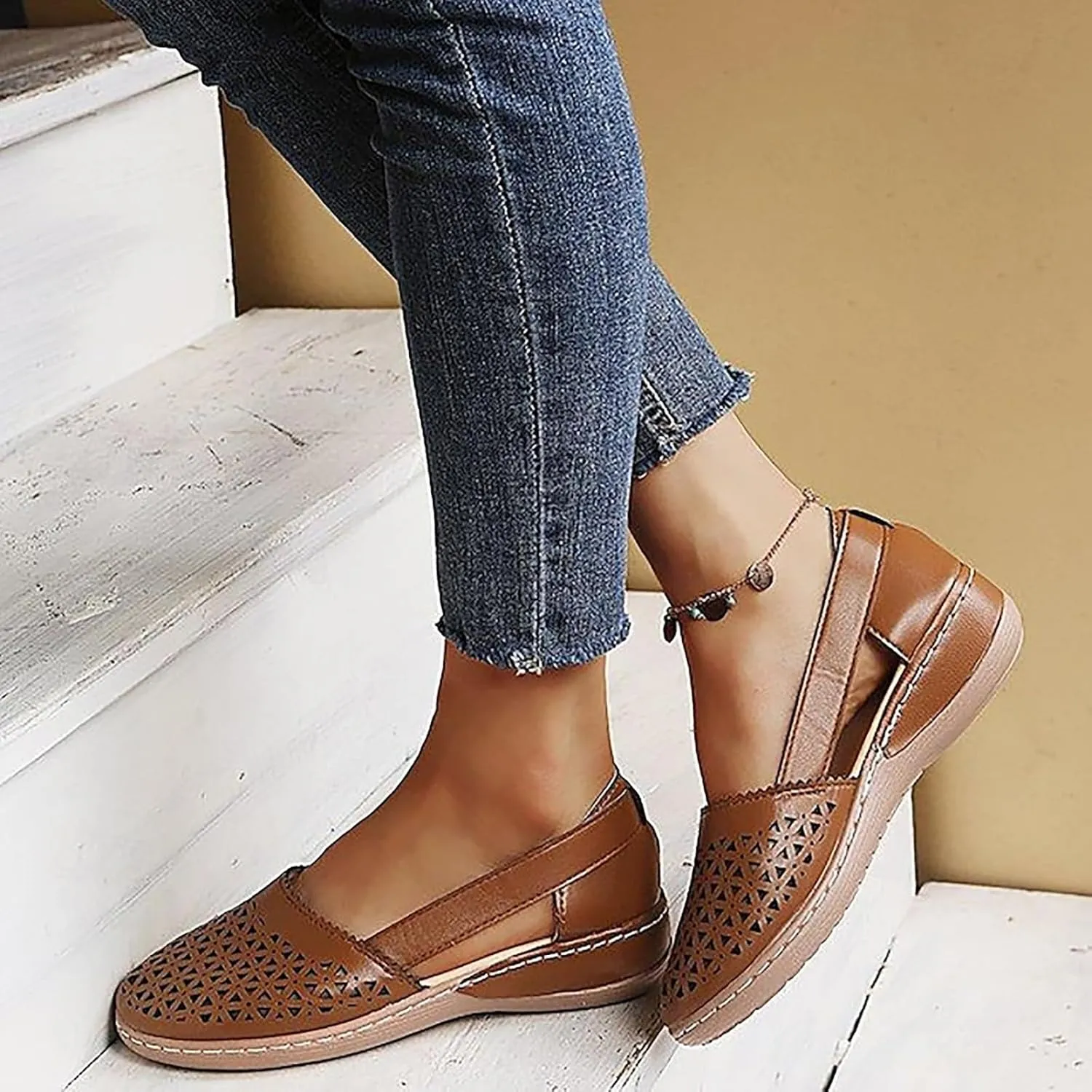 SuanlaTDS Closed Toe Sandals for Women 2025 Platform Soft Sole Spring Summer Work Shoes Comfortable Casual Hollow Out Loafers Dressy Low Heel Wedges Slip-on Outdoor Beach Walking Sandal