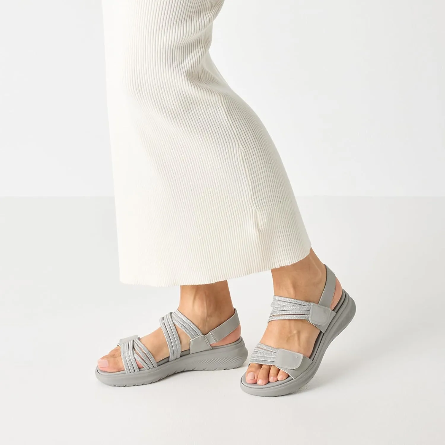 Tamaris Women's Classic Sandal
