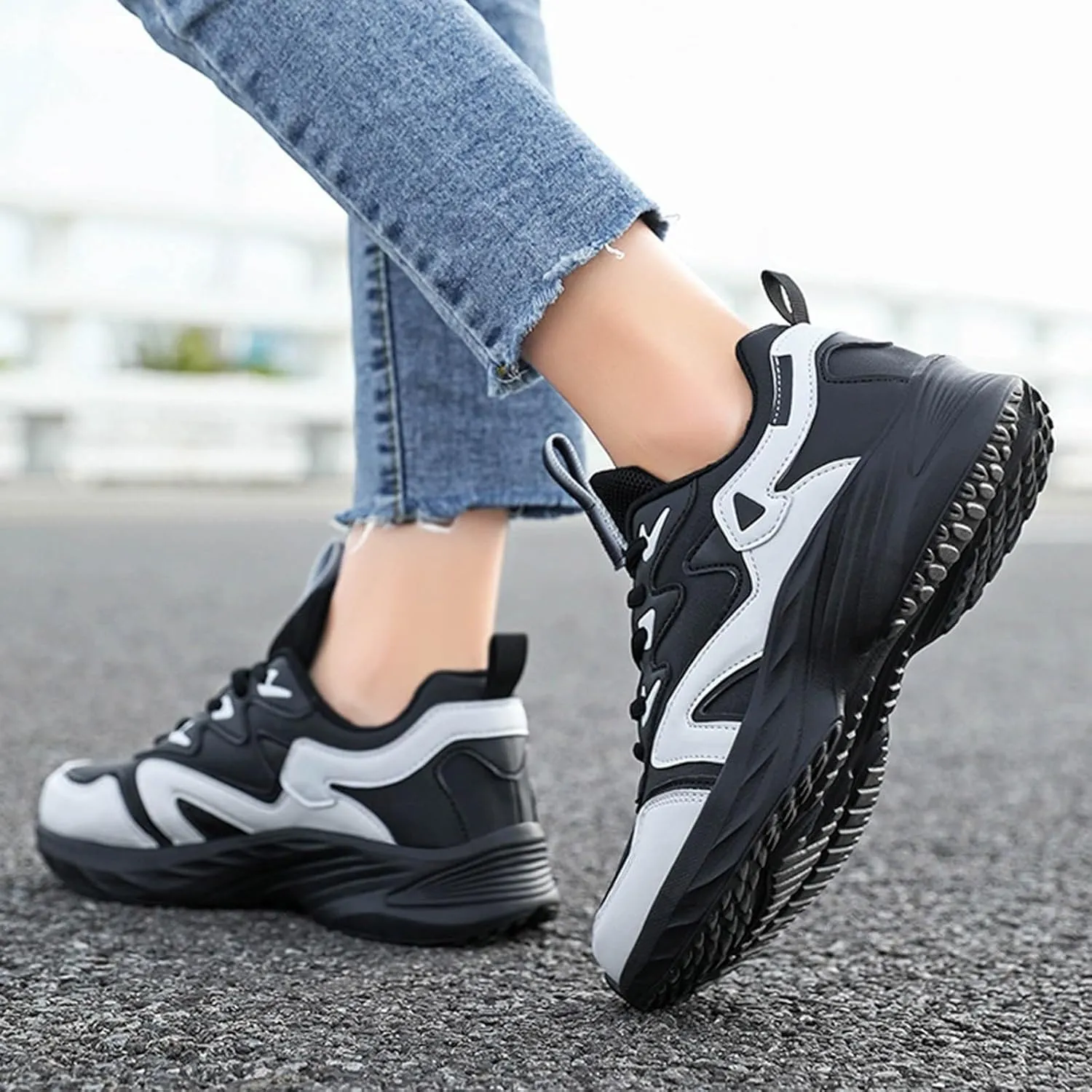 Women Slip On Sneakers Comfortable Walking Shoes Womens Running Comfortable Tennis Non Slip Athletic Workout Sneakers
