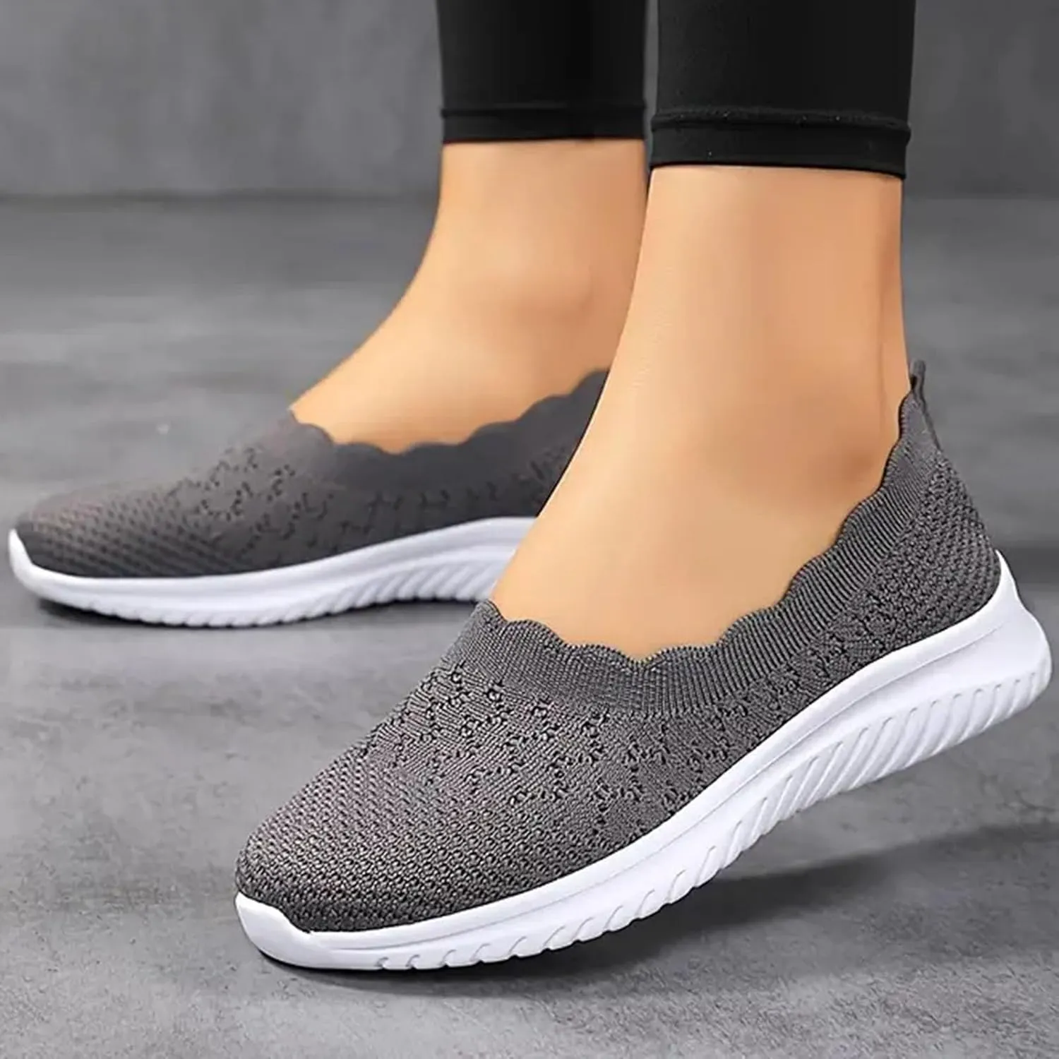 Women's Non Slip Tennis Sneakers Comfortable Low Top Outdoor Walking Shoes Fashion Comfortable Workout Shoes